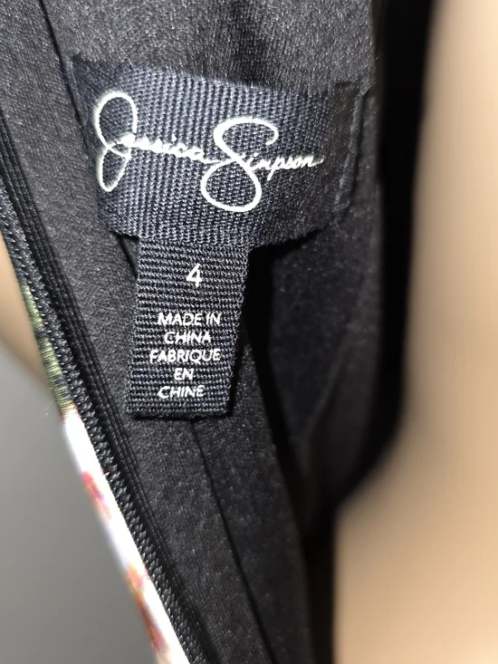 Jessica Simpson Black Floral V-Neck A-Line Flirty Pink & White Blooms Size 4 - Picture 10 of 16